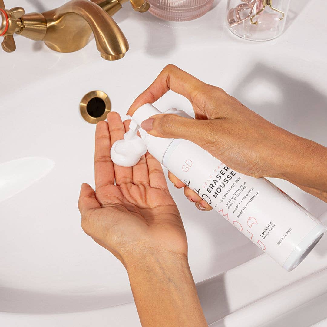 GlowOff - Self Tan Eraser Mousse